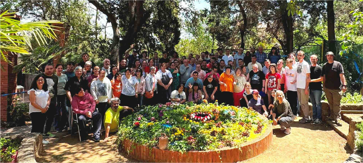 fundacio-ascamil-qui-som-Mesa de trabajo 6-100